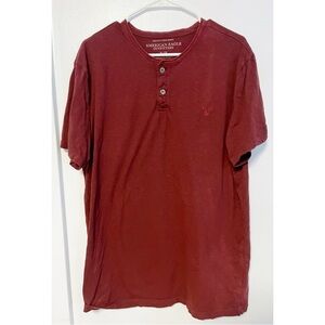 American Eagle Outfitters • Men's Maroon Henley Shirt